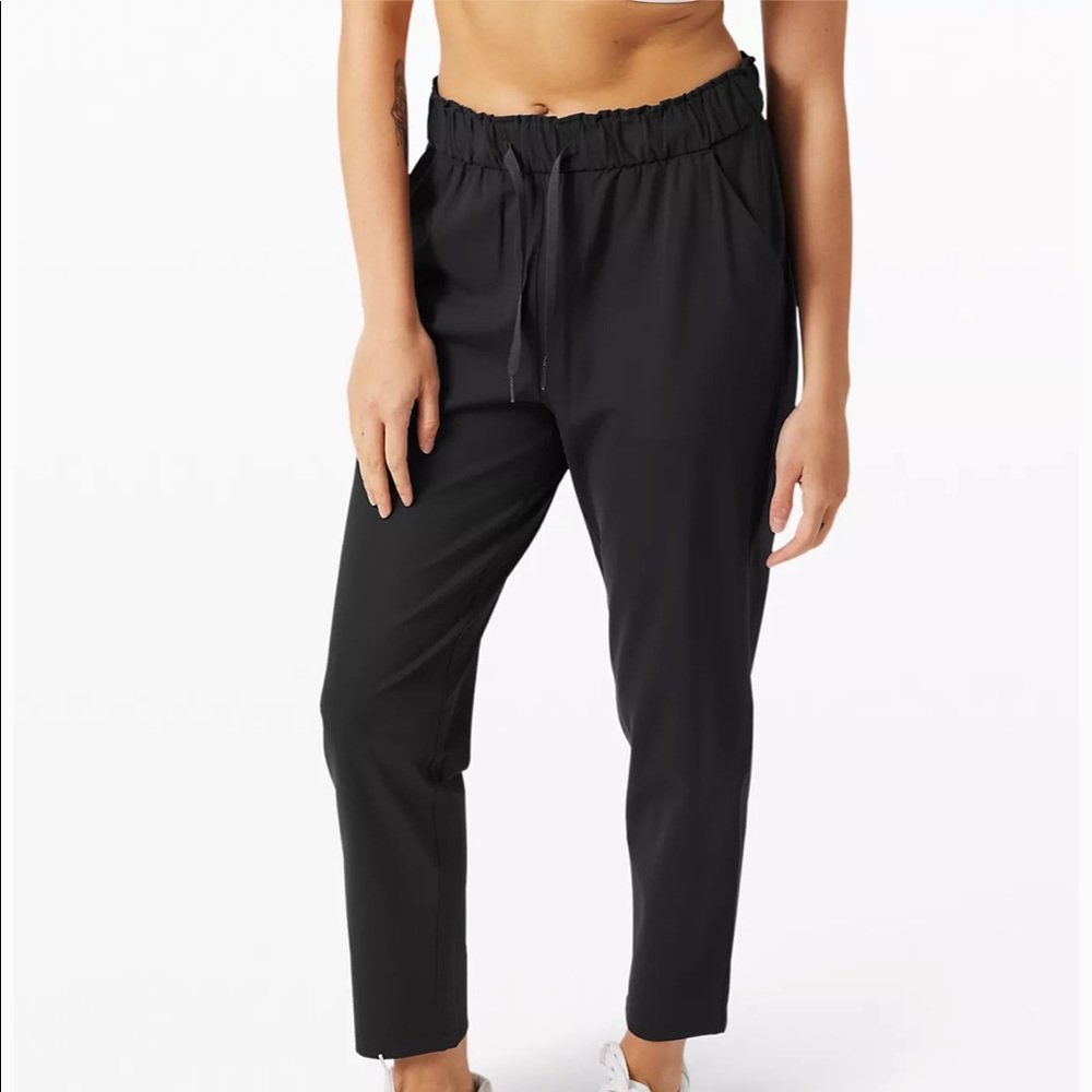 Lululemon Keep Moving pants 7/8 High-Rise